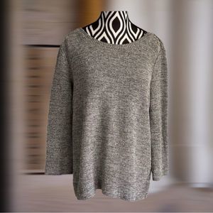 Great 🎉condition LOFT sparkle gray crew neck sweater in Small